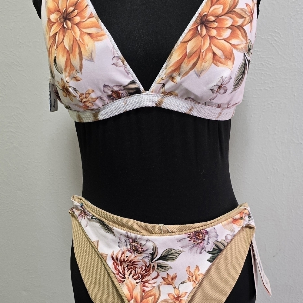 Maaji Cottage Garden Standard Fixed Triangle Revers Top with Removable Soft Cups - Picture 8 of 10
